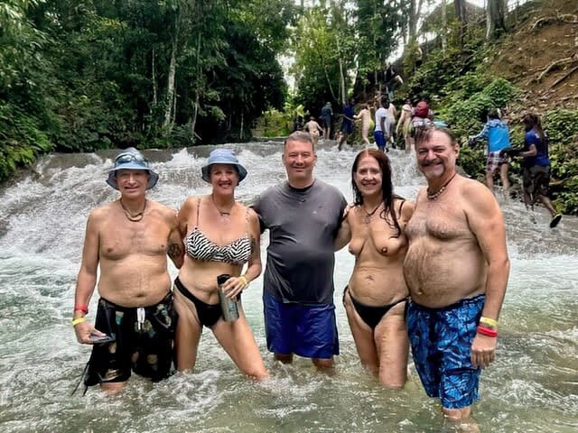 Swinky Life Does Kinky Caribbean 4 Swinky Life - 792885F2 85EF 47F5 AFD4 8619BB81635Dremote3362f8cce25d802afdebcd87b68702f77d0b0545 1 original SharpenAI Focus